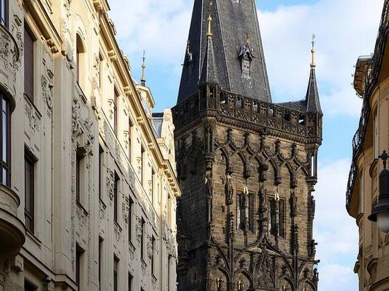 Powder Tower — classic hop-on landmark